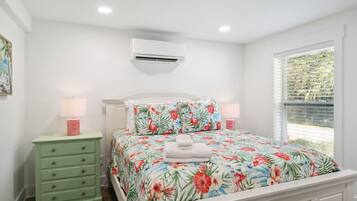 2 عدّة غرف نوم ومكواة/لوح كي وواي فاي مجانًا وملاءات أسرّة