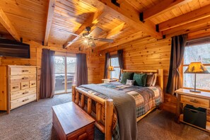 5 bedrooms, free WiFi, bed sheets - West Virginia Luxury Cabin, near Snowshoe, in Beautiful Sunset Mountain Village (Valley Head)