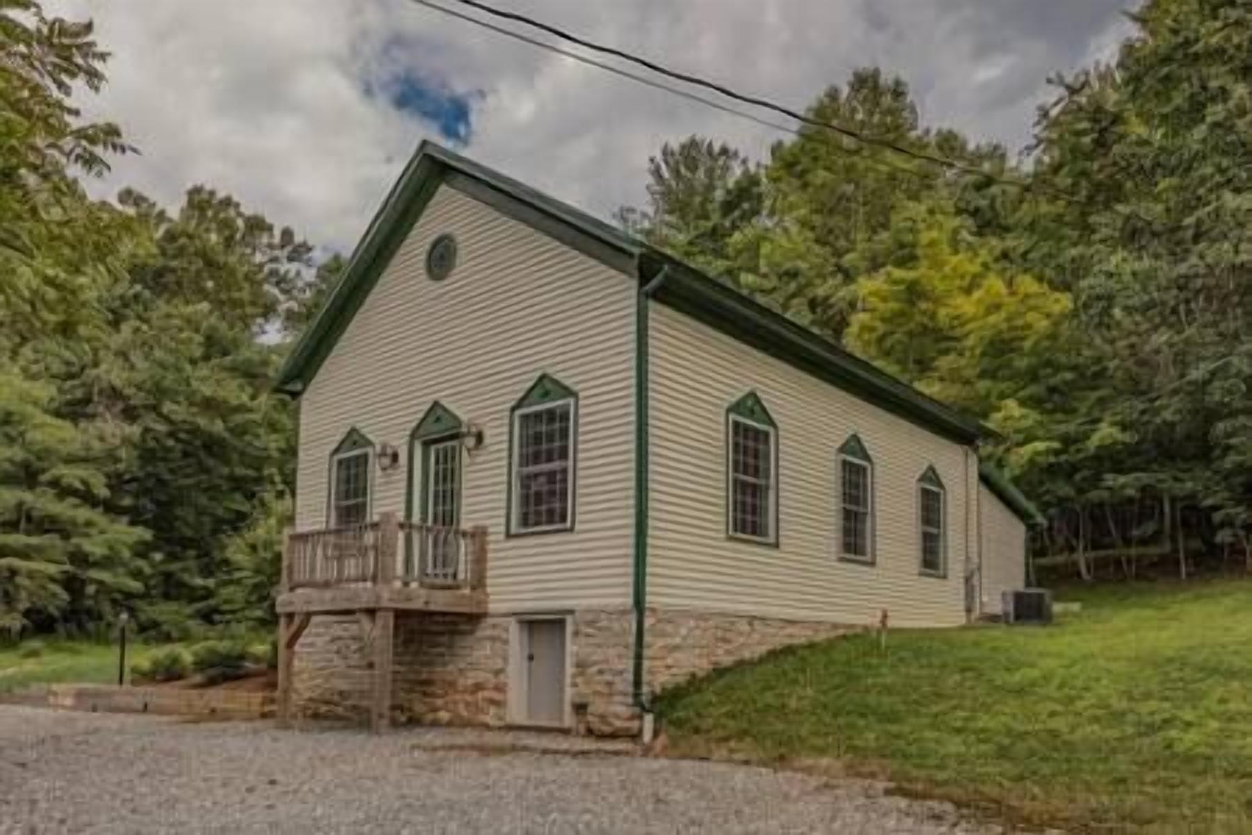 Renovated Chapel on Private road, Renovated Chapel on Private road