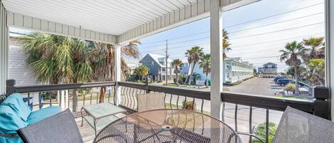 Comfort Duplex, 3 Bedrooms, Balcony | Balcony