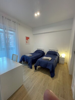 2 Schlafzimmer, Schreibtisch, WLAN, Bettwäsche