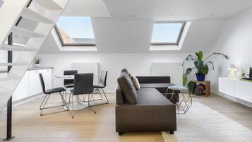 Familien-Studiosuite | Wohnbereich