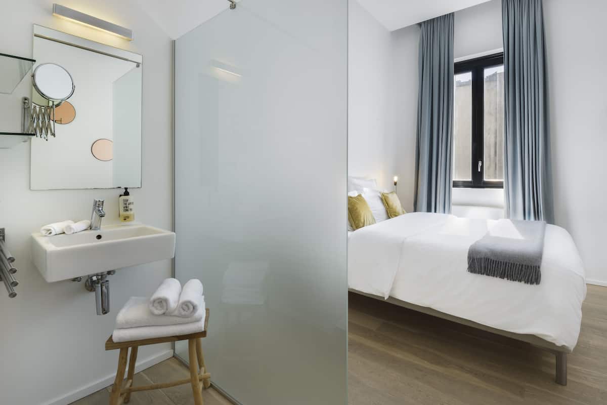 Comfort Double Room | Individually furnished, laptop workspace, blackout curtains