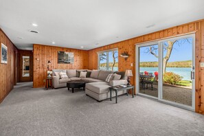 Smart TV, DVD player, books, video library