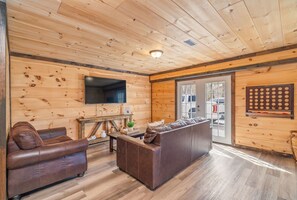 TV connectée, cheminée, jeux vidéo