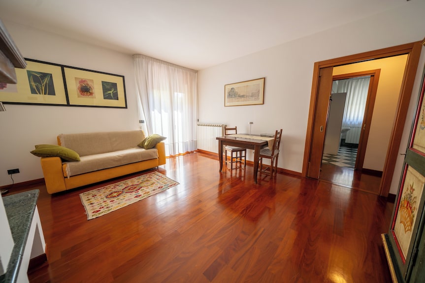 Elegant Apartment With Garden And Parking Spot, Close To Airport And Venice - Mestre
