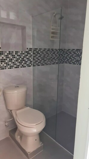 Shower - Loft velódromo 201 (Medellín)