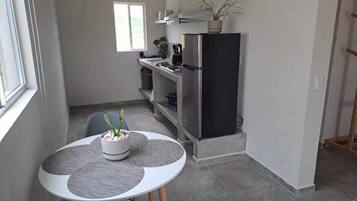 Classic-Bungalow | Wohnbereich | 40-Zoll-Flachbildfernseher mit Digitalempfang