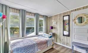 3 bedrooms, free WiFi, bed sheets - Seagull's Nest, Tybee Island, GA (Tybee Island)