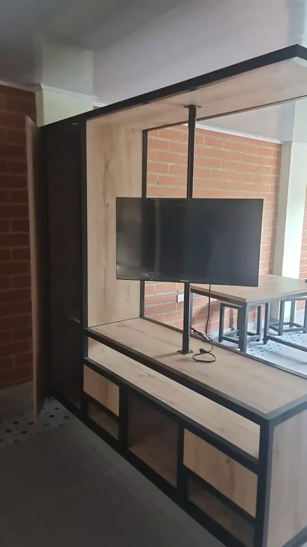 Interior - Comfortable Loft 202 (Medellín)