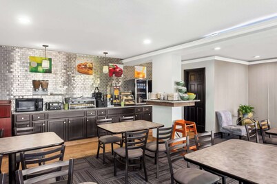 Econo Lodge Waynesboro - Skyline Drive