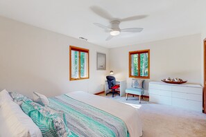 3 sovrum, strykjärn/strykbräda, resesäng och internet