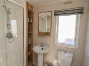 Shower - HD Retreat (Lincoln)