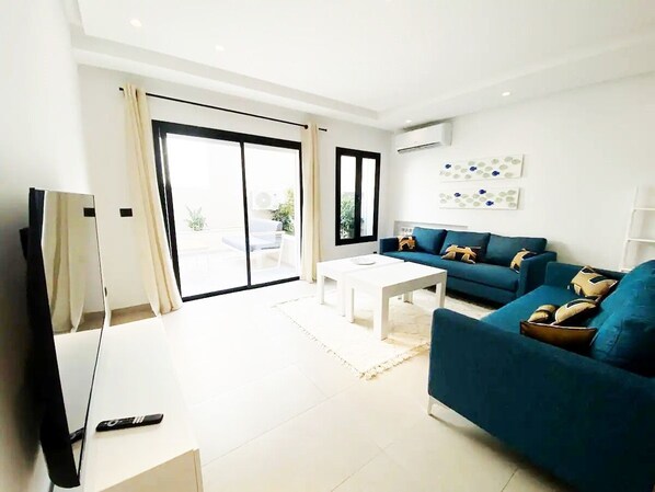 Interior detail - Victor Hugo (La Marsa)