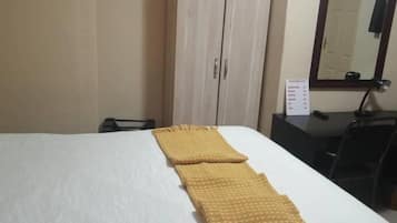 1 chambre, minibar, ameublement personnalisé