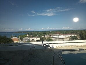 Property grounds - Oceanview property for that perfect getaway with pool in Discovery bay, Jamaica  (Discovery Bay)