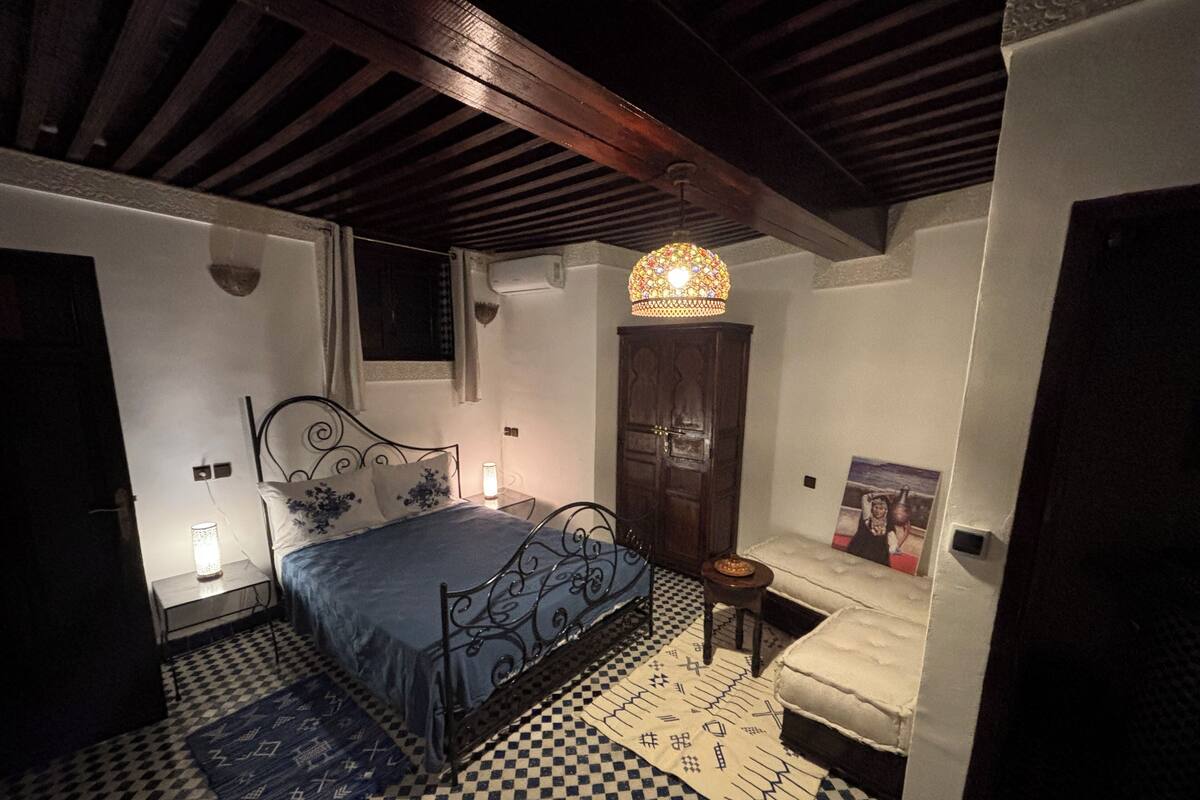 Basic Double Room, Ensuite