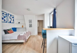 Bügeleisen/Bügelbrett, WLAN, Bettwäsche