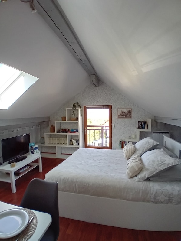 1 Schlafzimmer, Bügeleisen/Bügelbrett, WLAN, Bettwäsche