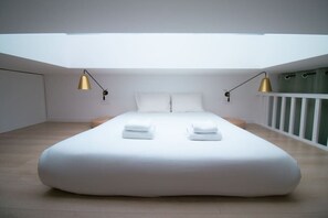 1 chambre, fer et planche à repasser, lit parapluie, Wi-Fi