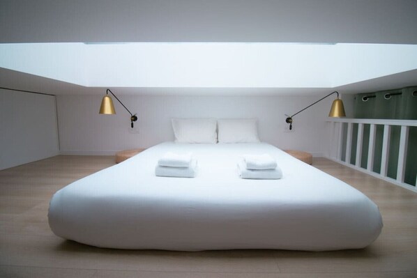 1 bedroom, iron/ironing board, travel cot, WiFi - Séjournez dans un havre de paix au cœur de Paris (Paris)