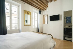 3 Schlafzimmer, Bügeleisen/Bügelbrett, Reisekinderbett, kostenloses WLAN