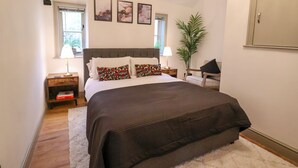 Ảnh chưa phân loại, 2 trong số 31 ảnh, nút