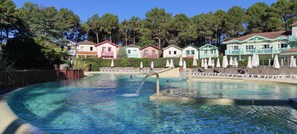 Piscine extérieure, piscine chauffée