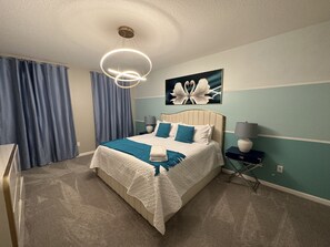 15 室のベッドルーム、セーフティボックス (室内)、アイロン / アイロン台、WiFi (無料)