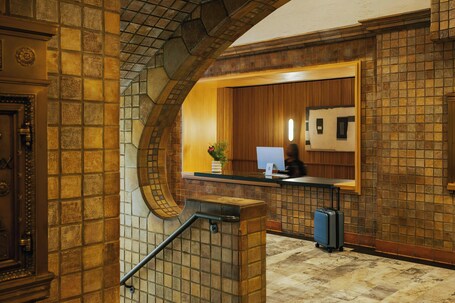 Sonder by Marriott Bonvoy The Craftsman Apartments Downtown LA – Affordable hotel in Los Angeles