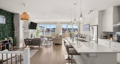 Sage Hill Home » King Bed » Fireplace