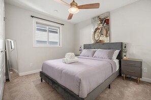 3 bedrooms, desk, iron/ironing board, free WiFi