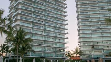 Departamento | Alberca | 2 albercas al aire libre