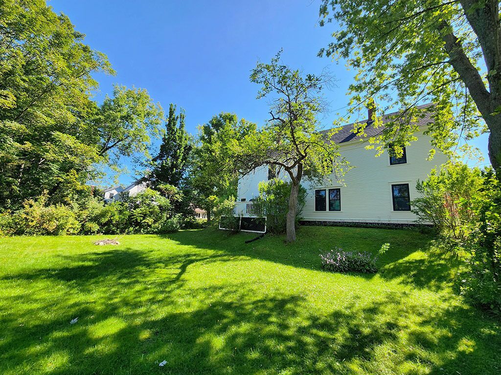 Downtown Bethel Village Home - Walk to Shopping, Dining, Activities, Events!