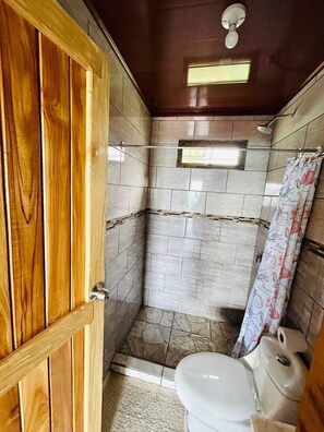 Bathroom - Ocean View (Monteverde)