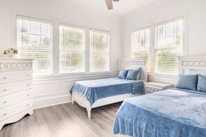 6 soverom, strykejern/-brett, reiseseng for barn og wi-fi