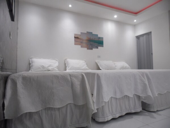 1 makuuhuone, työpöytä, silitysrauta/-lauta, ilmainen Wi-Fi