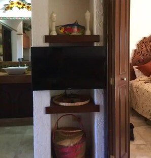 Interior - 1 Bedroom Retreat Close to All (San José del Cabo)