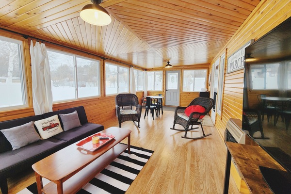 Three Season Porch (1)