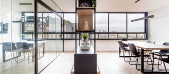 ชาร์ลี ฮาร์มอนิยา วิลา มาดาเลนา