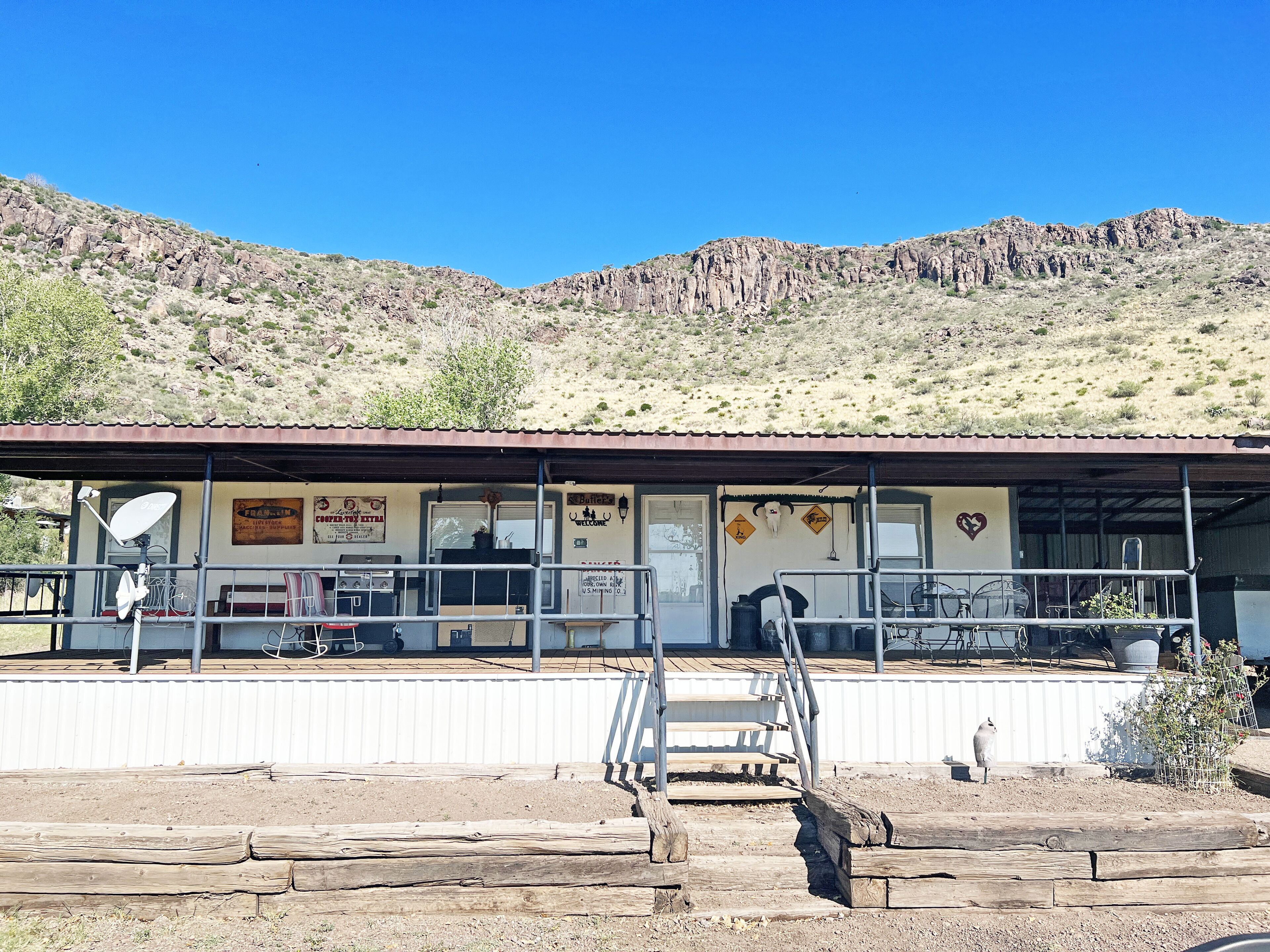 West Texas Getaway With A View!