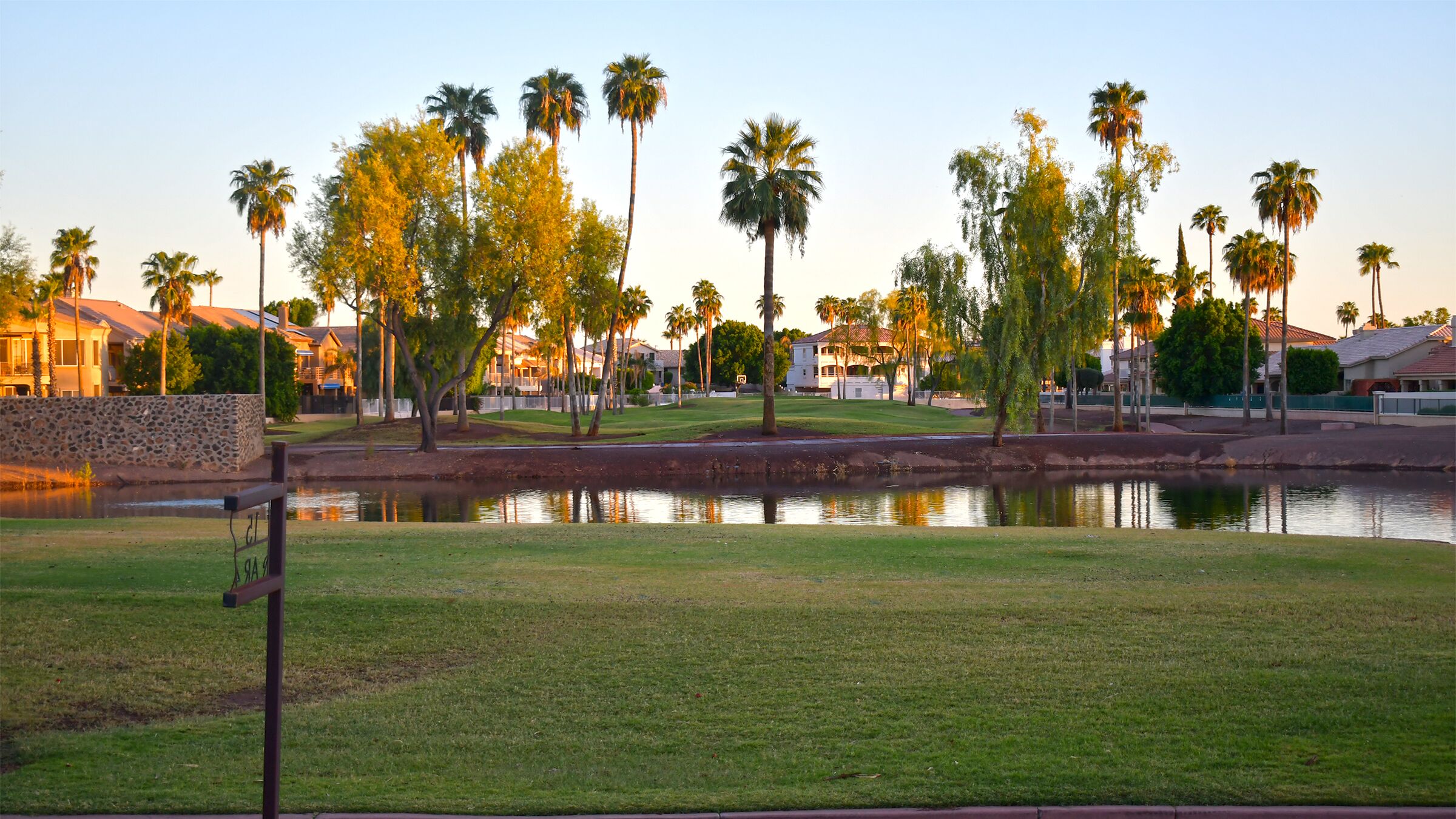 Entire Home in Arrowhead Ranch on the Legends Golf Course