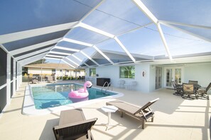 Piscina externa, piscina aquecida