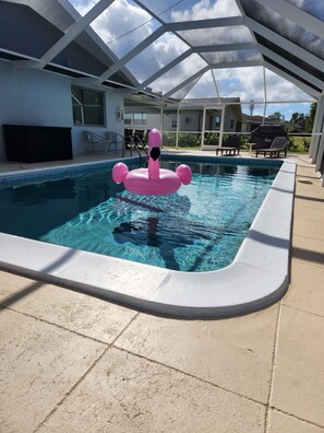 Piscine extérieure, piscine chauffée