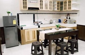 Fridge, microwave, stovetop, cookware/dishes/utensils - Private 2BR Condo near Paseo del Mar. Stay & Enjoy (Zamboanga)