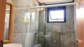 Casa luna di miele, accesso alla piscina | Bagno | Doccia, asciugamani