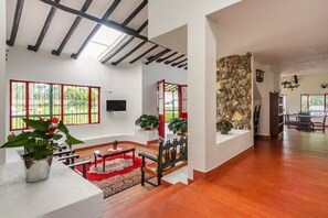 Interior - Spacious Casa de Campo! (Fusagasugá)