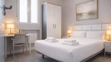 4 slaapkamers, een strijkplank/strijkijzer, wifi (toeslag), beddengoed
