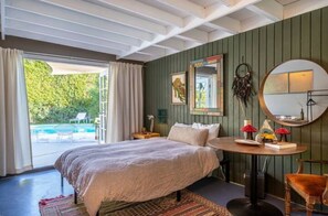 4 bedrooms