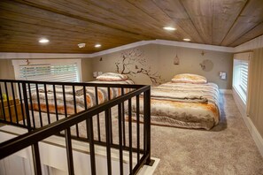 3 slaapkamers, een bureau, een strijkplank/strijkijzer, gratis wifi